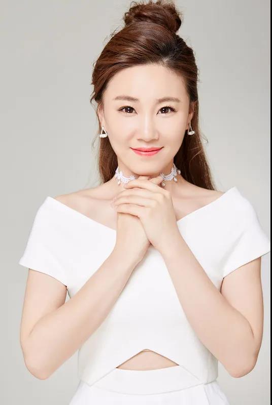 我是大明星王小燕绯闻,绯闻背后的明星之路