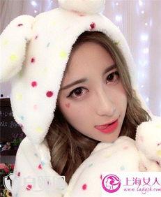 女主播抖奶真空视频,揭秘网络直播的诱惑与风险